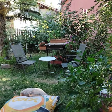Appartement Cati Kati, Terasli Ve Bahceli, Muestakil Izmit