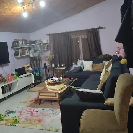 Cati Kati, Terasli Ve Bahceli, Muestakil Appartement Izmit